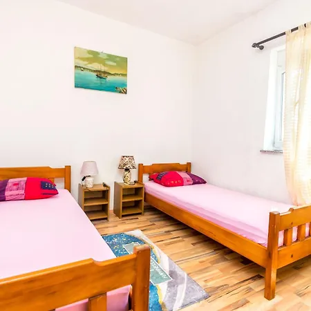 Apartment Jadranka
