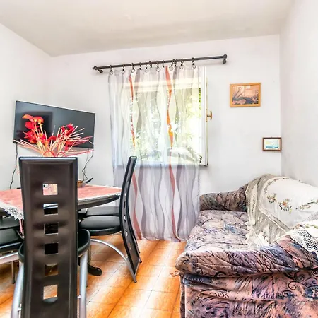 Apartment Jadranka Supetar